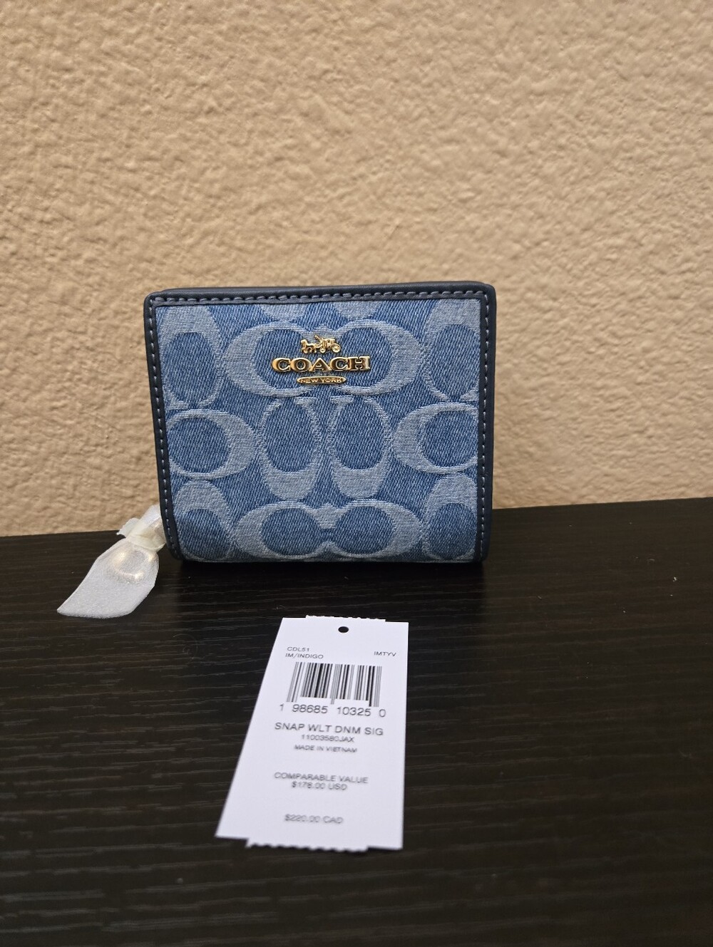 Coach Snap Small Wallet In Signature Denim